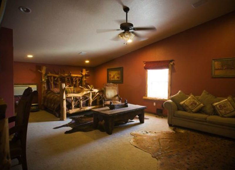 lodging-bunkhouse-rooms-image-2